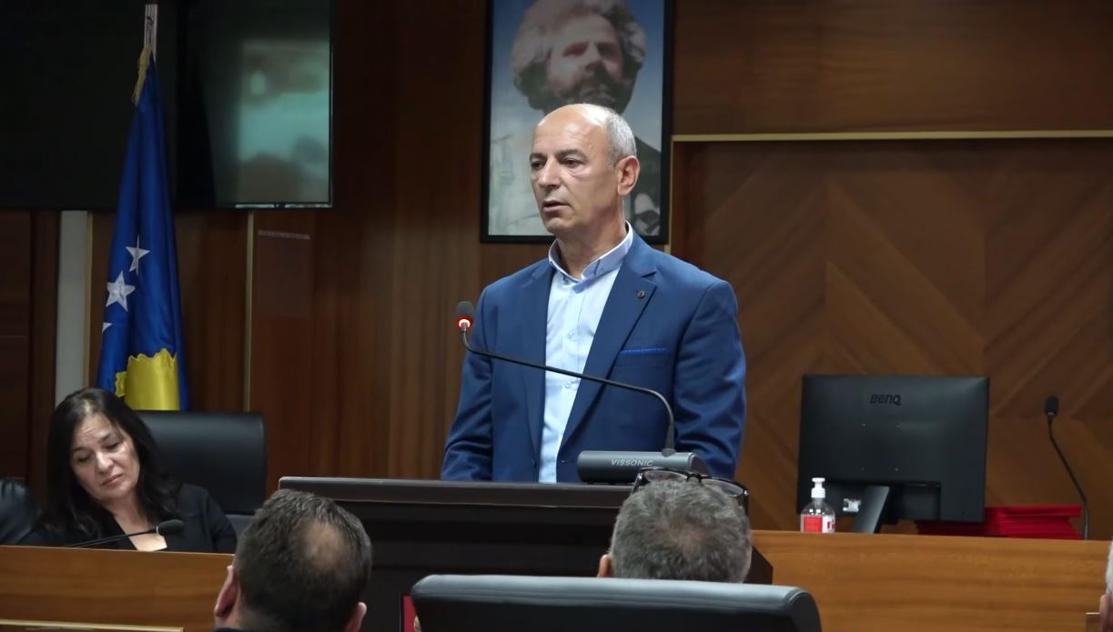 Jakup Nura  Klima politike e bllokuar  vendi drejt zgjedhjeve të jashtëzakonshme