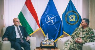 Jeff Hovenier, ka pritur në takim lamtumirës, komandantin e KFOR-it, gjeneralmajor, Ferenc Kajari