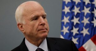 Është ndarë nga jeta në moshën 81-vjeçare senatori amerikan, John McCain