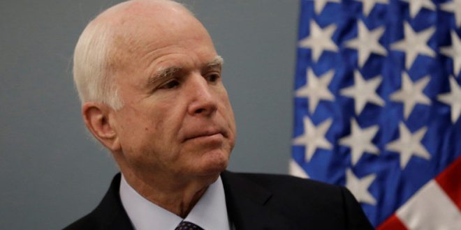 Është ndarë nga jeta në moshën 81-vjeçare senatori amerikan, John McCain