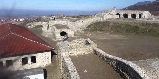 Faik Miftari: Pse duhet të rindërtohet xhamia në Kala të Prizrenit?