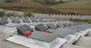 Shënohet 19-vjetori i rënies së dëshmorëve dhe martirëve të komunës së Kaçanikut