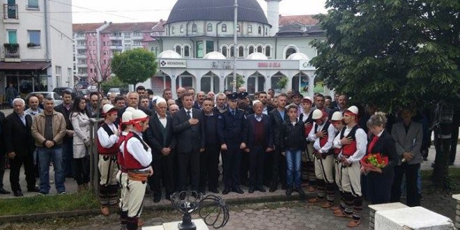Komuna e Kastriotit përkujtoi dëshmorët e rënë në luftën e udhëhequr nga UÇK-ja