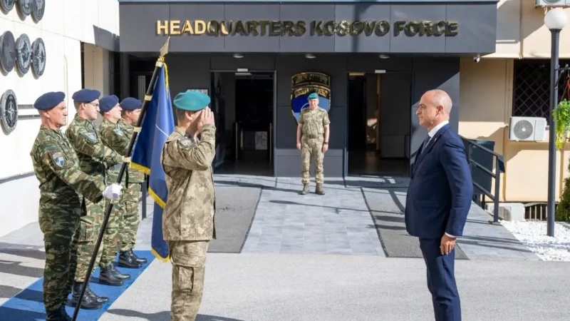 KFOR dhe EULEX forcojnë bashkëpunimin  Ulutash pret shefin e ri të misionit evropian