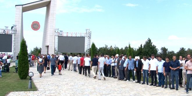 Sot në varrezat e dëshmorëve të Brigadës 121 “Ismet Jashari-Kumanova”, në Kleçkë, janë bërë homazhe