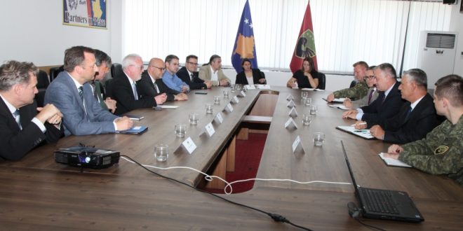 Deputetët e Komisionit Parlamentar të Mbrojtjes të Gjermanisë vizituan MFSK-në