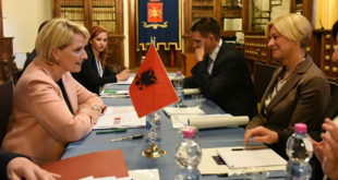Kodheli dhe Pinotti vlerësuan marrëdhëniet dhe bashkëpunimin mes Shqipërisë dhe Italisë