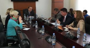 Komisioni për Politikë të Jashtme i PE-së diskuton lidhur me raportet vjetore për Kosovën dhe Serbinë