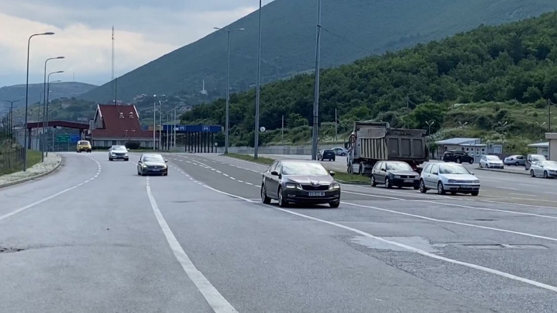 Hiqen kontrollet kufitare mes Shqipërisë dhe Kosovës  lehtësohet lëvizja për qytetarët