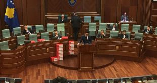 Disa nga diskutimet në Kuvend lidhur me miratimin e demarkacionit të kufirit të Kosovës me Malin e Zi