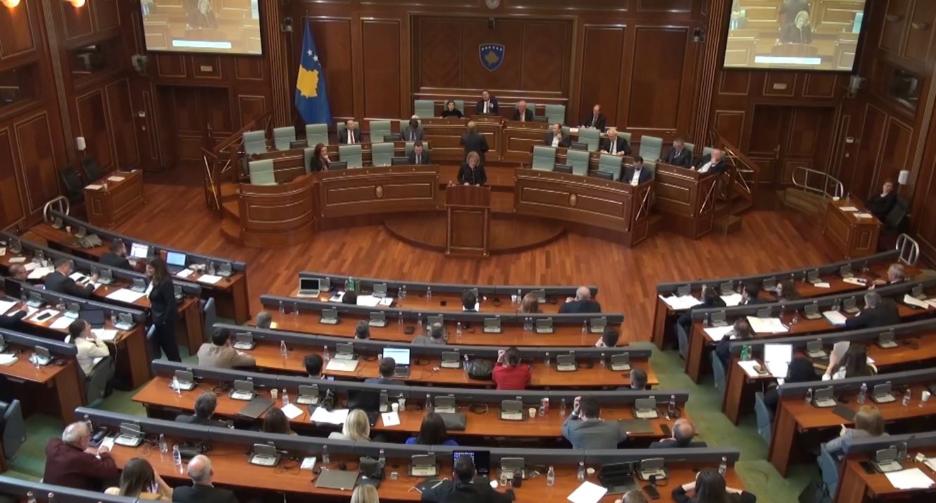 Partitë parlamentare në Kuvendin e Kosovës ende nuk janë akorduar për shpalljen e zgjedhjeve të parakohshme