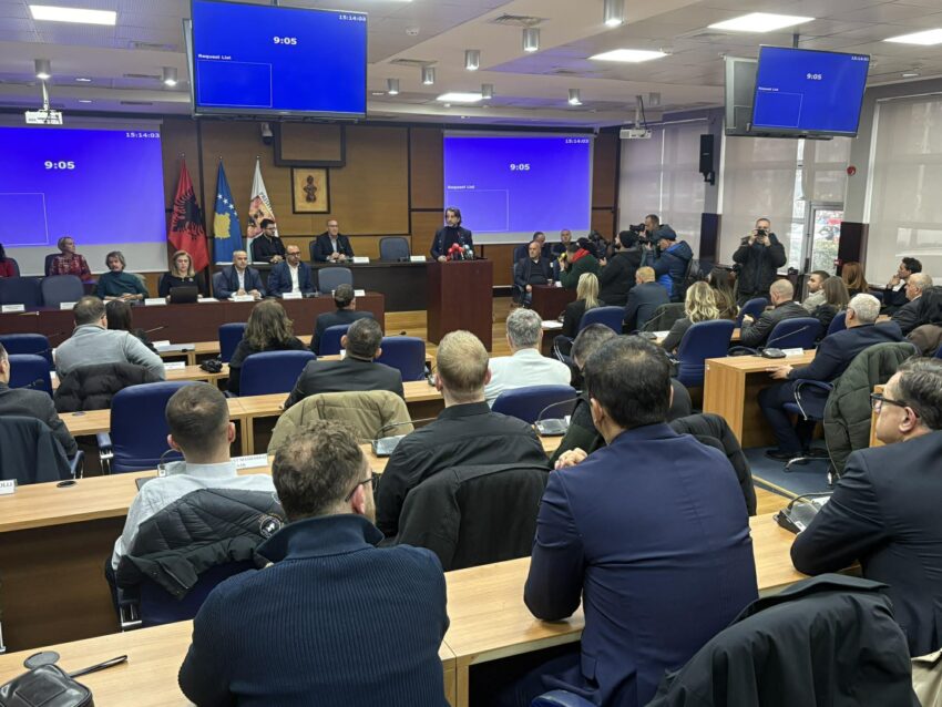 Kuvendi i Prishtinës miraton vendimin për bartjen e mjeteve vetanake