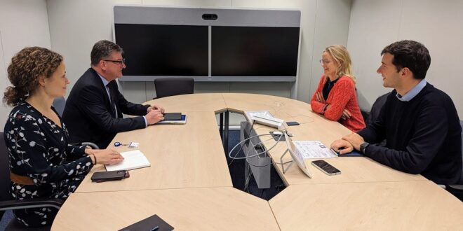 Emisari i BE-së për dialogun, Miroslav Lajcak, ka biseduar me euro-deptueten gjermane, Viola Von Cramon