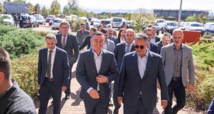 Kryetari i Kuvendit të Republikës së Kosovës, Kadri Veseli vizitoi sot “Ferronikelin” në Drenas