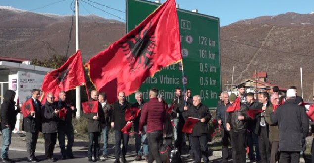 Lëvizja për Shqipëri të Bashkuar kërkon njësim institucional e shtetëror si dhe ribashkim në një shtet kombëtar në mes të Shqipërisë dhe Kosovës
