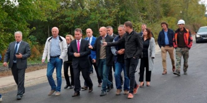 Ministri i Infrastrukturës, Pal Lekaj thotë se kush kalon në rrugën Kaçanik-Hani i Elezit do të përballet me organet e drejtësisë