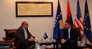 Mnistri Pal Lekaj u takua dhe bisedoi me ambasadorin e Kosovës në Shqipëri, Sylë Ukshini