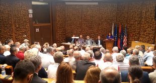 U përuruan librat e Martin Çunit: “Universi i Jetës” dhe “Lulet e jetës”