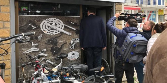 Kandidati i PDK-së për kryetar të Prishtinës, Lirak Çelaj premtoi zgjidhjen e problemeve të qytetarëve të kryeqytetit