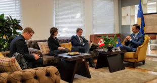 Ministri i Zhvillimit Ekonomik Valdrin Lluka, ka pritur në një takim ambasadorin e Kanadasë për Kosovë, rezidentë në Kroaci Daniel Maksymiuk