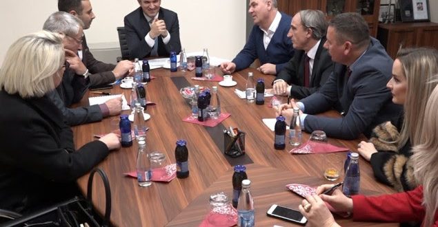 Ministri i Zhvillimit Ekonomik, Valdin Lluka: Qeveria t’i shfrytëzojë shërbimet e Postës së Kosovës