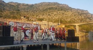 Ministria e Kulturës e Malit të Zi do të dorëzojë padi kundër organizatorit të festivalit në Cem të Malësisë