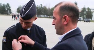 Daut Haradinaj: Urime diplomimi Luan bashkë me shokë. Paçit guximin e Shkëlzenit, e jo fatin tij