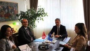 Kryeprokurori i Shtetit, Aleksandër Lumezi, takim Ambasadorin e Turqisë në Kosovë, Çağrı Sakar
