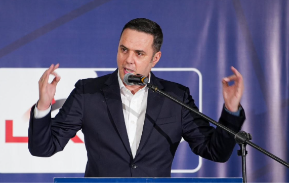 Kandidati për president thellon përplasjet në LDK  Abdixhiku godet  gjashten     Keqardhje  por jo dorëzim 
