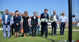 Vetëvendosje: Toka e Kosovës përveçse e ujitur me djersën e bujqëve e punëtorëve është e larë edhe me gjakun e dëshmorëve