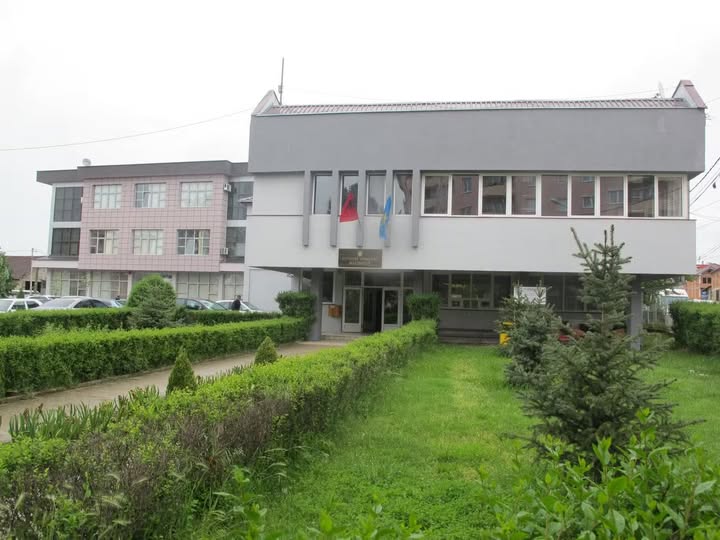 Mbahet Olimpiada e II të e prbashkët Kosovë   Shqipëri në lëndën e gjuhës shqipe  klasa e nëntë