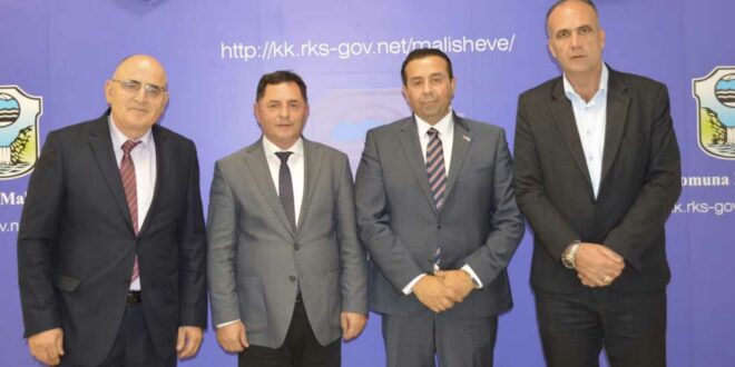 Kryetari Kastrati priti në takim përfaqësues të EAA-së