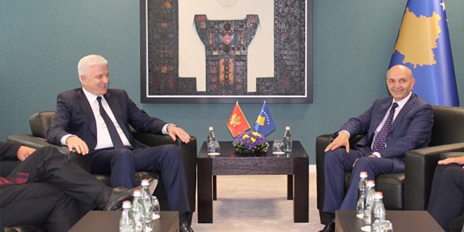 Kryeministri i Kosovës, Isa Mustafa, u takua në Shkodër me kryeministrin e Malit të Zi, Dushko Markoviq