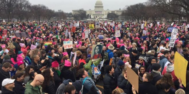 Qindra mijëra gra Amerika e mbarë bota protestuan kundër kryetarit amerikan, D. Trump