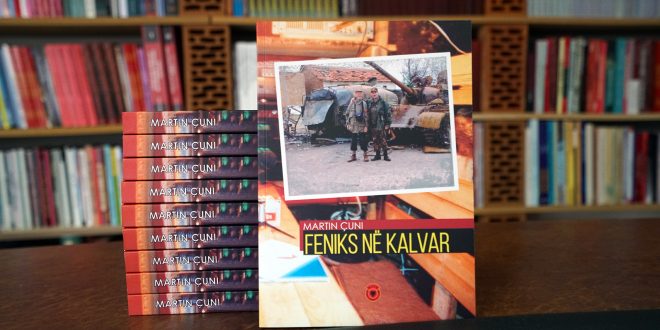 Doli në dritë libri: “Feniks në Kalvar” i autorit, Martin Çuni