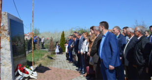 Me homazhe në vendin e masakrave dhe në varrezat e martirëve, u përkujtuar masakra e Burimit të Malishevës