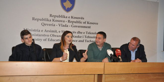 Ministria e Arsimit e Kosovës dhe e Shqipërisë organizojnë “Seminarin e XV Kombëtarë me Mësuesit e Gjuhës Shqipe në Diasporë