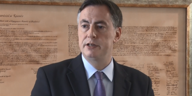 David McAllister: Bashkimi Evropain duhet të mbajë premtimet për liberalizimin e vizave për Kosovën