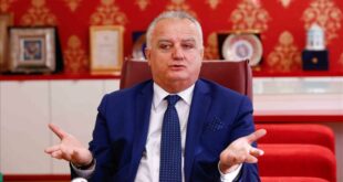Deputeti nga UDSH-së, në Mal të Zi, Mehmet Zenka, përkrahu mocionin e mosbesimit ndaj kryeministrit, Abazoviq
