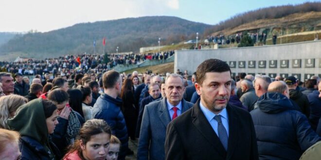 Krasniqi: “Masakra e Reçakut shfaqë qëllimin e politikës gjenocidale të Serbisë kundër shqiptarëve në Kosovë