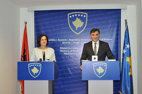 Shqipëria dhe Kosova kanë nënshkruar marrëveshje bashkëpunimi për reforma në Administratë
