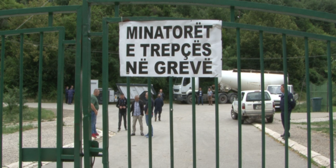 Minatorët e minierës së “Trepçës” kanë hyrë në grevë, ata kërkojnë përmirësimin e kushteve të punës dhe rritjen e pagave