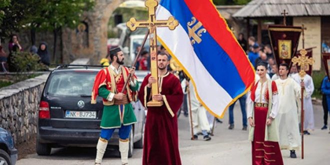 Zlatko Vujoviq: Beogradi po bën presion në Mal të Zi, për të ndryshuar identitetin e tyre kombëtar nga malazias në serb