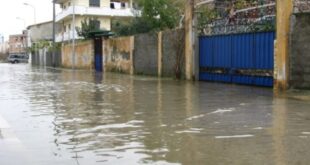 Shqipëria është përfshirë nga moti i keq, i cili ka përfshirë një pjesë të madhe të rajonit