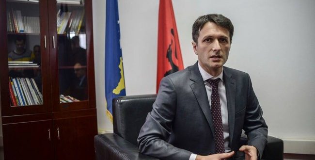 Valon Murati: Albin Kurti është politikan i ‘status quo’, i cili po i bën dëm të madh Kosovës