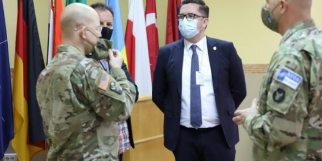 Ministri i Bujqësisë, Pylltarisë dhe Zhvillimit Rural, Besian Mustafa viziton kampin ushtarak Bondsteel