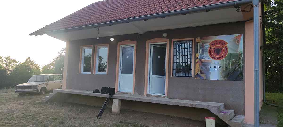 RKL  Të nderuar dëgjues të Radios Kosova e Lirë