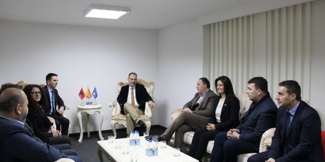 Krerët e Nismës për Kosovën priten në takim kryetarin e Lëvizjes BESA, Bilall Kasami me bashkëpunëtorë