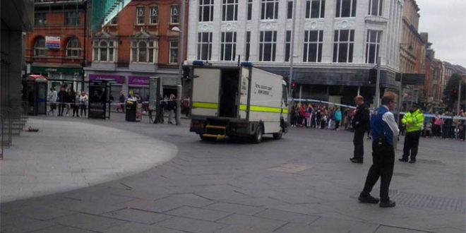 Qendra tregtare “Victoria” në Nottingham të Anglisë, është evakuuar pas alarmit për vendosjen e një bombe