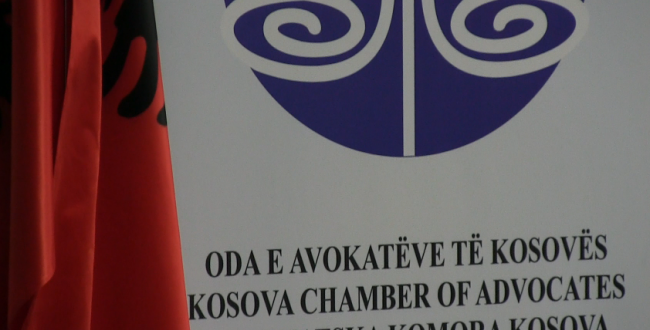 OAK dhe avokatët sot do të hyjnë në bojkot të përgjithshëm, në të gjitha institucionet e drejtësisë në Kosovë